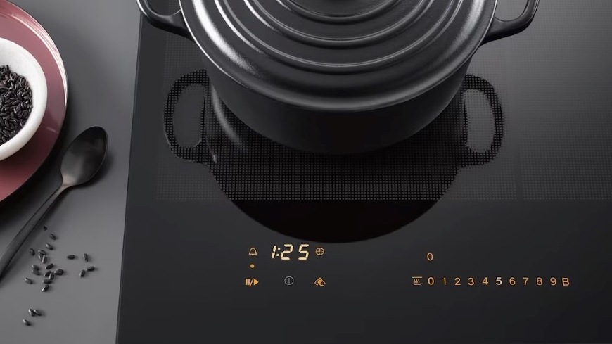 Indukční varná deska Miele KM 7201 FR černá Indukční varná deska Miele KM 7201 FR černá