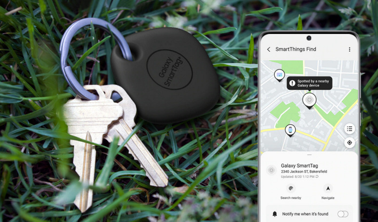 Klíčenka Samsung Galaxy SmartTag+ černá/modrá
