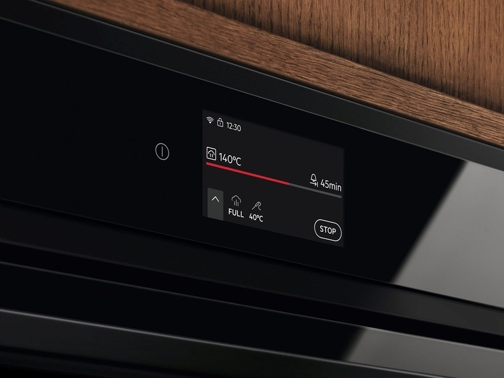  Electrolux EOB9S3XT displej CookSmart Touch