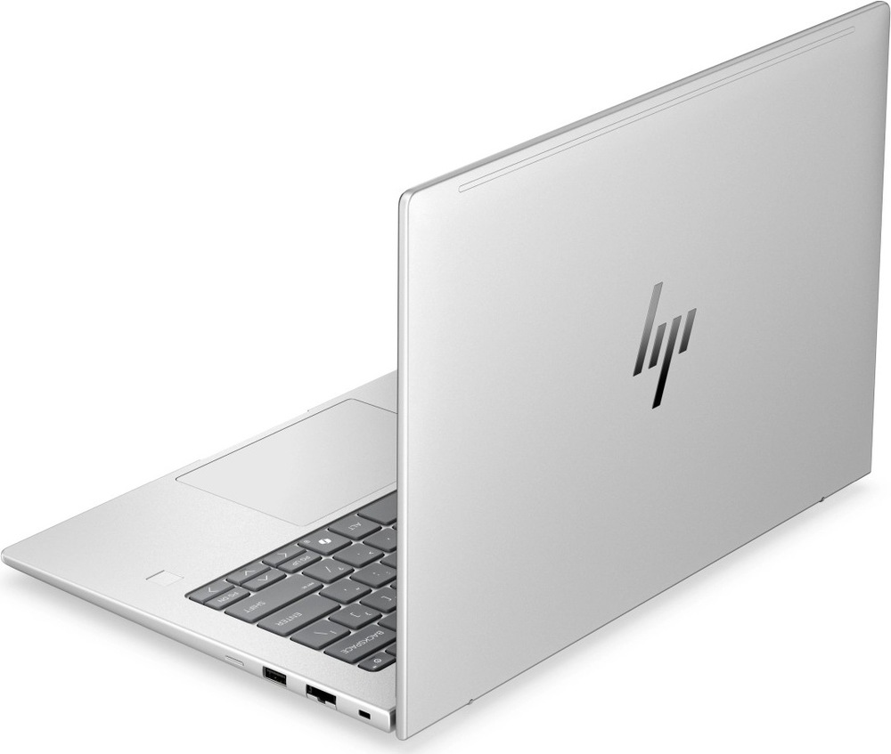 Zadní strana notebooku s elegantním logem HP