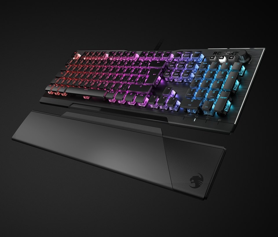 Klávesnice Roccat Vulcan 121 AIMO, Red Titan Switch Speed, RGB, US černá Klávesnice Roccat Vulcan 121 AIMO, Red Titan Switch Speed, RGB, US černá