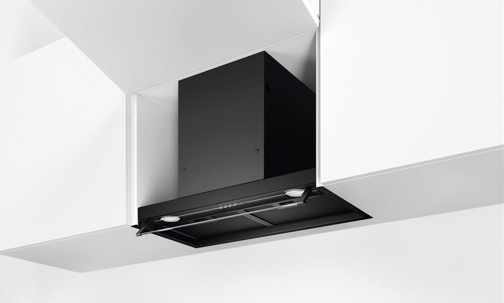 Odsavač par Electrolux série 500 LFP516K černý Odsavač par Electrolux série 500 LFP516K černý