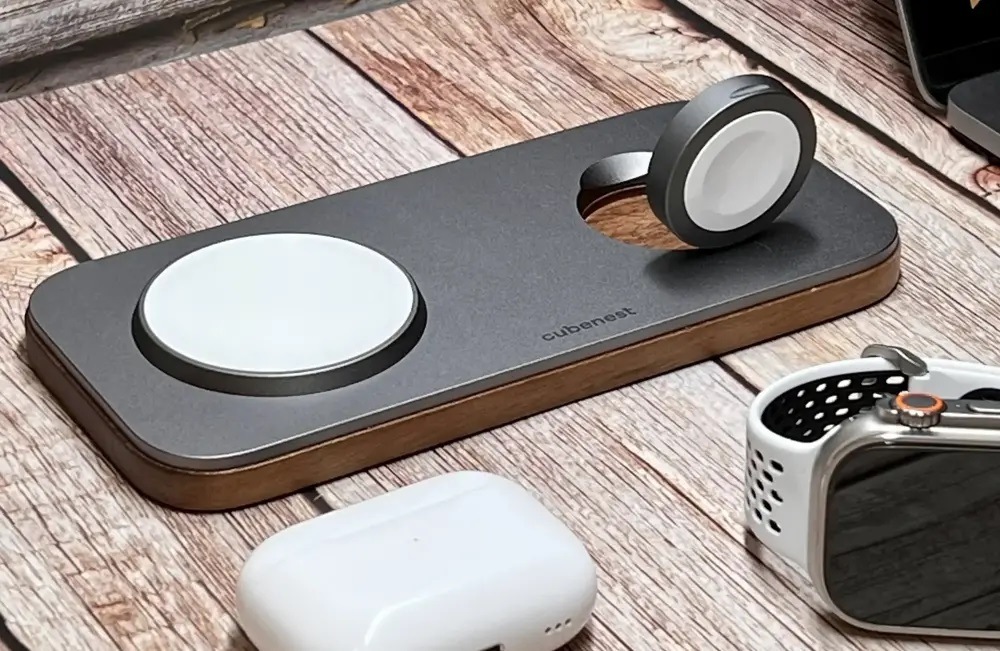 Bezdrátová nabíječka Cubenest K200 Pro 2v1 s podporou uchycení MagSafe šedá