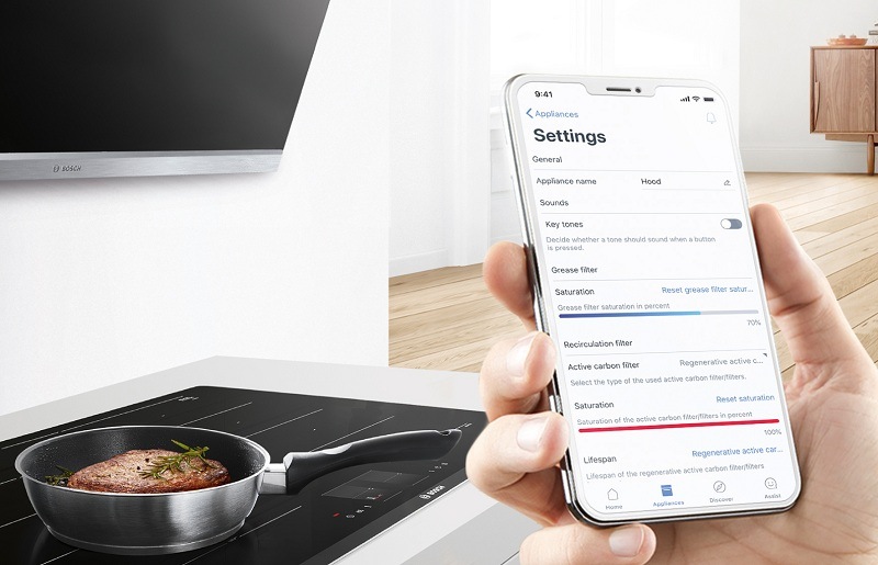 Ovládání varné desky a odsavače Bosch skrze mobilní telefon a aplikaci Home Connect