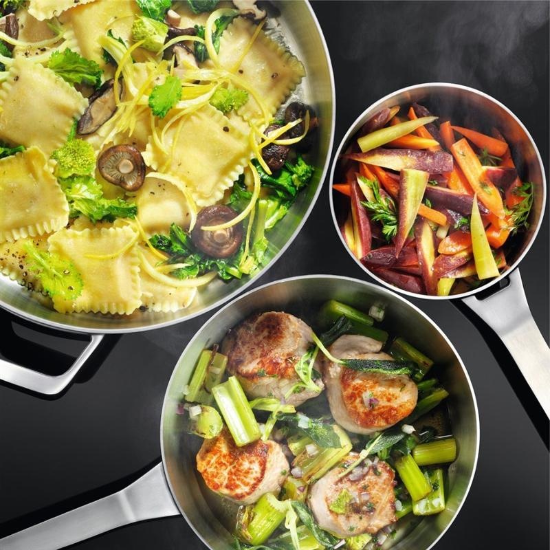 Indukční varná deska Electrolux Inspiration EIV8457 černá