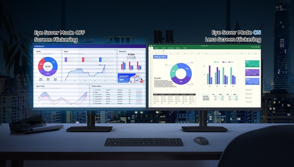 Monitor Samsung Essential monitor S4 (S40GD) černý Dva monitory na stole v tlumeně osvětlené místnosti s různými zapnutými režimy zobrazení: levý bez režimu Eye Saver zobrazuje blikání, pravý s ním zapnutým a blikání se snižuje.
