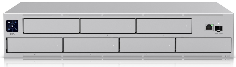 Síťový videorekordér Ubiquiti UniFi NVR Pro pro ochranu domácnosti i firmy, stříbrná barva