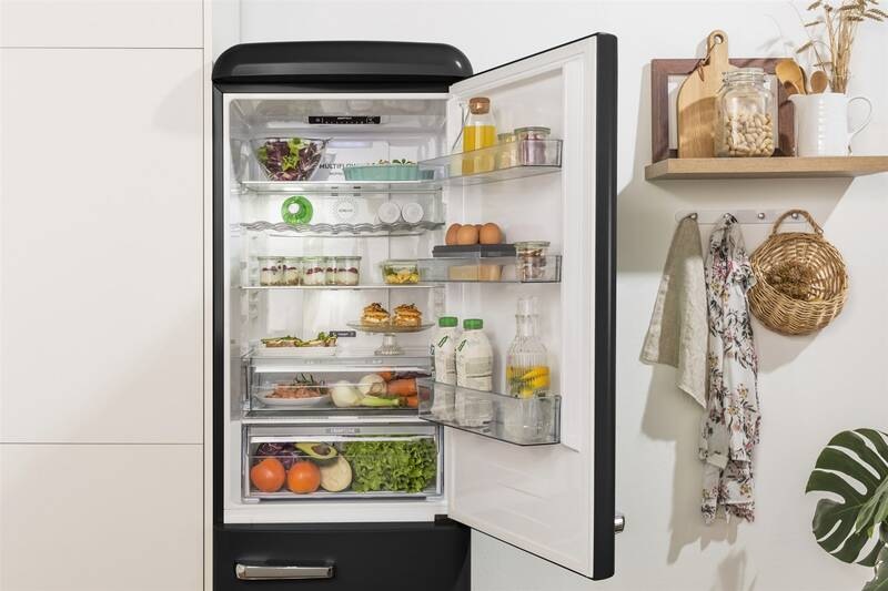 Chladnička s mrazničkou Gorenje Retro ONRK619DBK černá Chladnička s mrazničkou Gorenje Retro ONRK619DBK černá