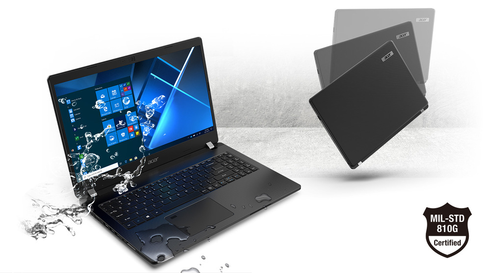 Notebook s vodou ve svém okolí a logem MIL-STD 810G v pravém dolním rohu.