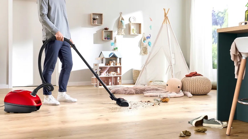 Podlahový vysavač Bosch ProAnimal BGL41PET2H červený BOSBGL41PET2H_04