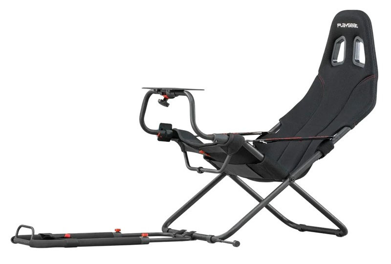 Závodní kokpit Playseat Challege - Actifit v černém barevném provedení.