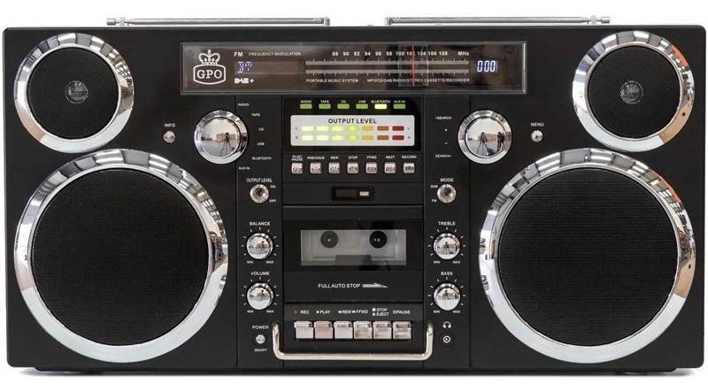 Radiomagnetofon s DAB+/CD GPO Brooklyn černý Radiomagnetofon s DAB+/CD GPO Brooklyn černý