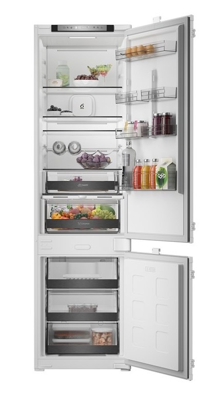 Vestavná Whirlpool AI AdaptiveCool WHK2 5324 B6E, NoFrost, bílá barva.