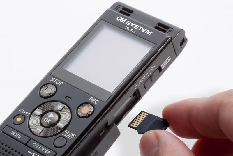 Diktafon OM SYSTEM WS-883 černý