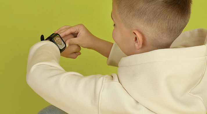 Chytré hodinky Garett Kids Essa GO 4G růžové