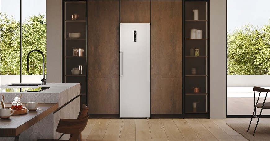 Mraznička Haier H4F306WCH1 bílá