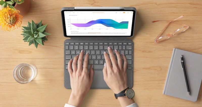 Pouzdro na tablet Logitech Combo Touch na Apple iPad Pro 12.9" (5. gen.) US béžové Pouzdro na tablet Logitech Combo Touch na Apple iPad Pro 12.9" (5. gen.) US béžové