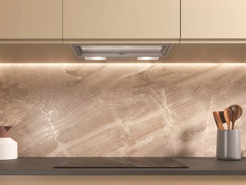 Odsavač par Whirlpool WSK 64 FLS X nerez Odsavač par Whirlpool WSK 64 FLS X, vestavný, nerez, LED osvětlení