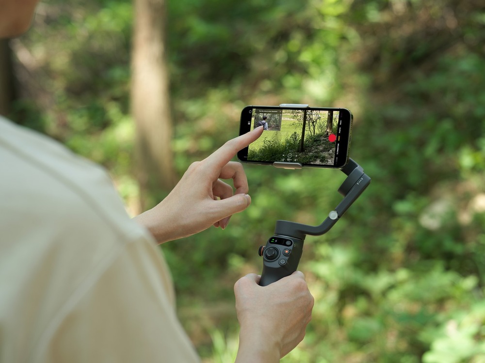 Stabilizátor DJI Osmo Mobile 6 černý Stabilizátor DJI Osmo Mobile 6 černý