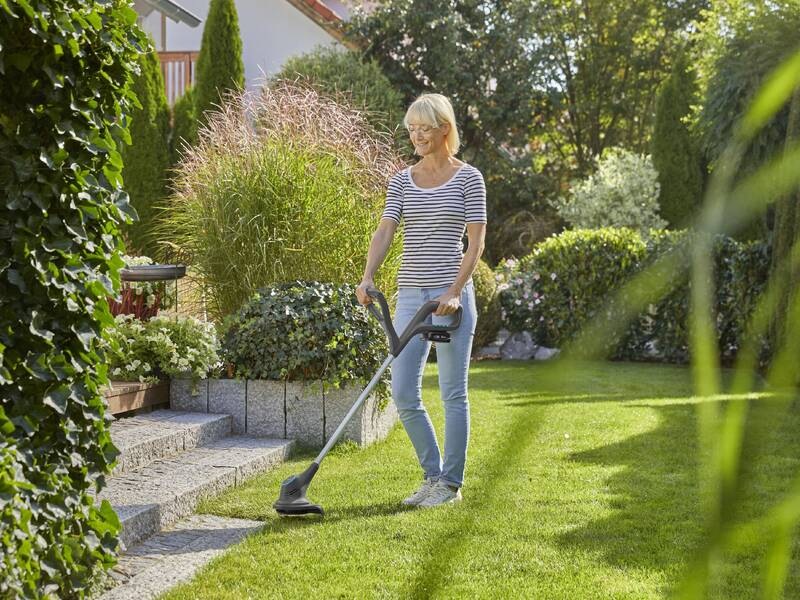 Vyžínač Gardena SmallCut 14702-55 (bez baterie)