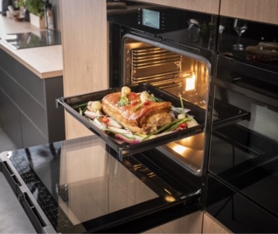 Sklokeramický sporák Amica SHC 5874 W bílý Sklokeramický sporák Amica SHC 5874 W bílý