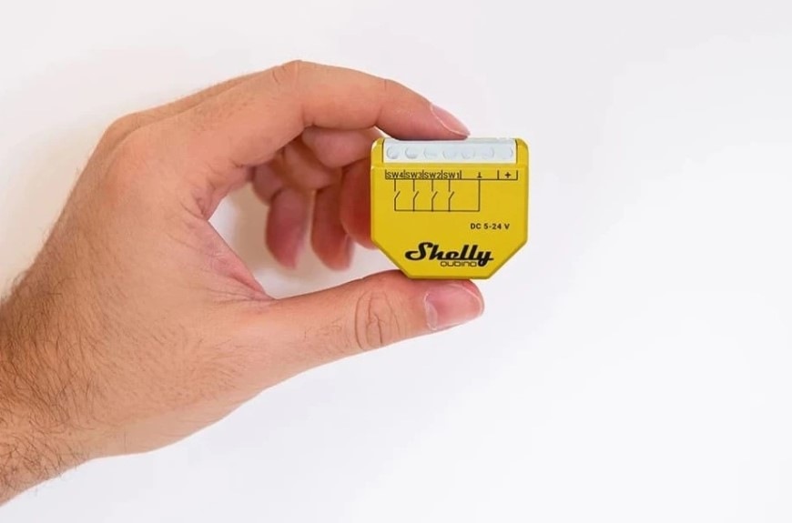 Modul Shelly Qubino Wave i4 DC, modul pro aktivaci scén, Z-Wave žlutý Modul Shelly Qubino Wave i4 DC, modul pro aktivaci scén, Z-Wave - žlutý