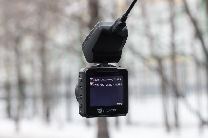 Autokamera NAVITEL R600 QHD černá Autokamera NAVITEL R600 QHD černá