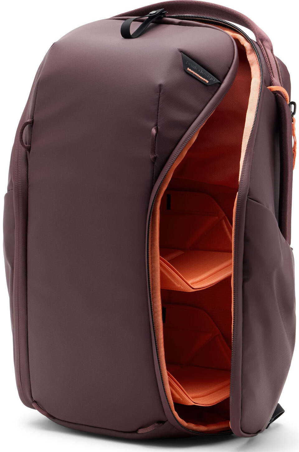 Batoh Peak Design Everyday Backpack 15L Zip vínový Batoh Peak Design Everyday Backpack 15L Zip vínový