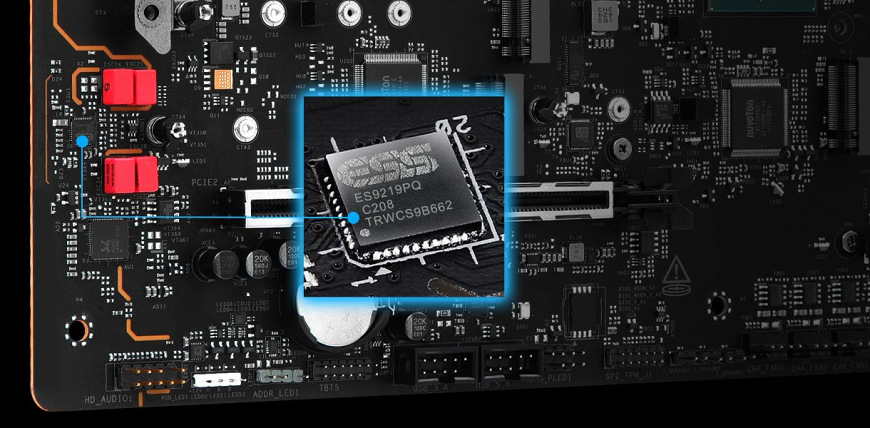 Detail DAC převodníku Sabre na základní desce ASRock Z890 TAICHI LITE