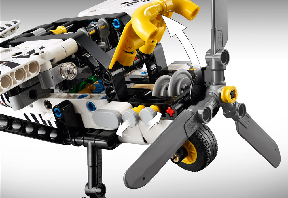 Stavebnice LEGO® Technic 42198 Letadlo do vzdálených oblastí Realistické mechanismy modelu LEGO Technic dětem představují základní principy fungování letadel a dalších strojů.