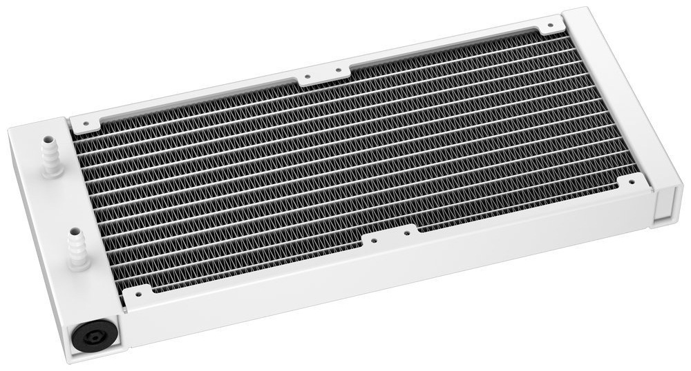 Vodní chladič DeepCool LE240 V2 White bílý Foto hliníkového radiátoru. Na jedné, užší straně, jsou dva nástavce pro připojení hadic od čerpadla.