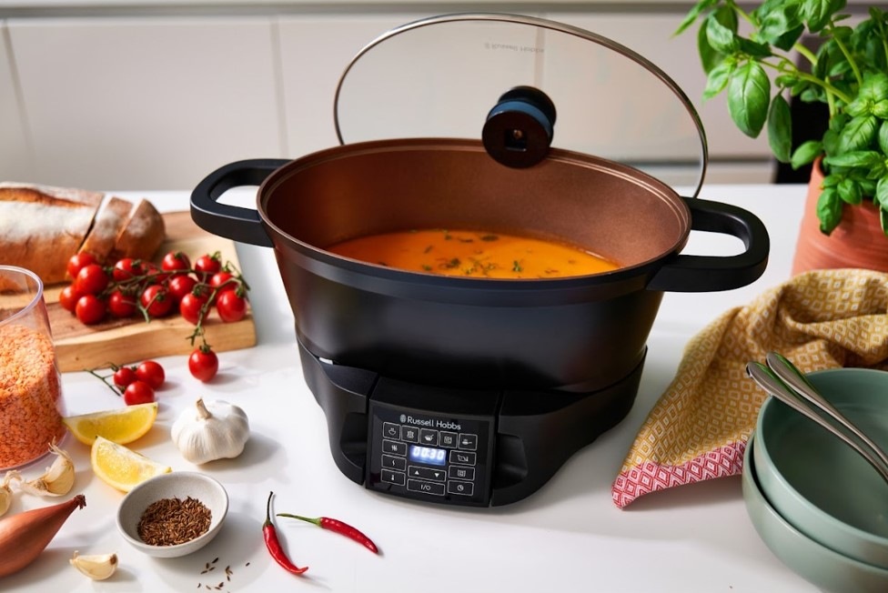 Multifunkční hrnec RUSSELL HOBBS 28270-56 Good To Go černý Multifunkční hrnec RUSSELL HOBBS 28270-56 Good To Go