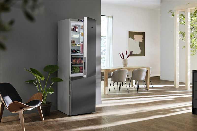 Chladnička s mrazničkou Miele KFN 4799 AD, matná černá Chladnička Miele disponuje zásuvkou PerfectFresh Pro