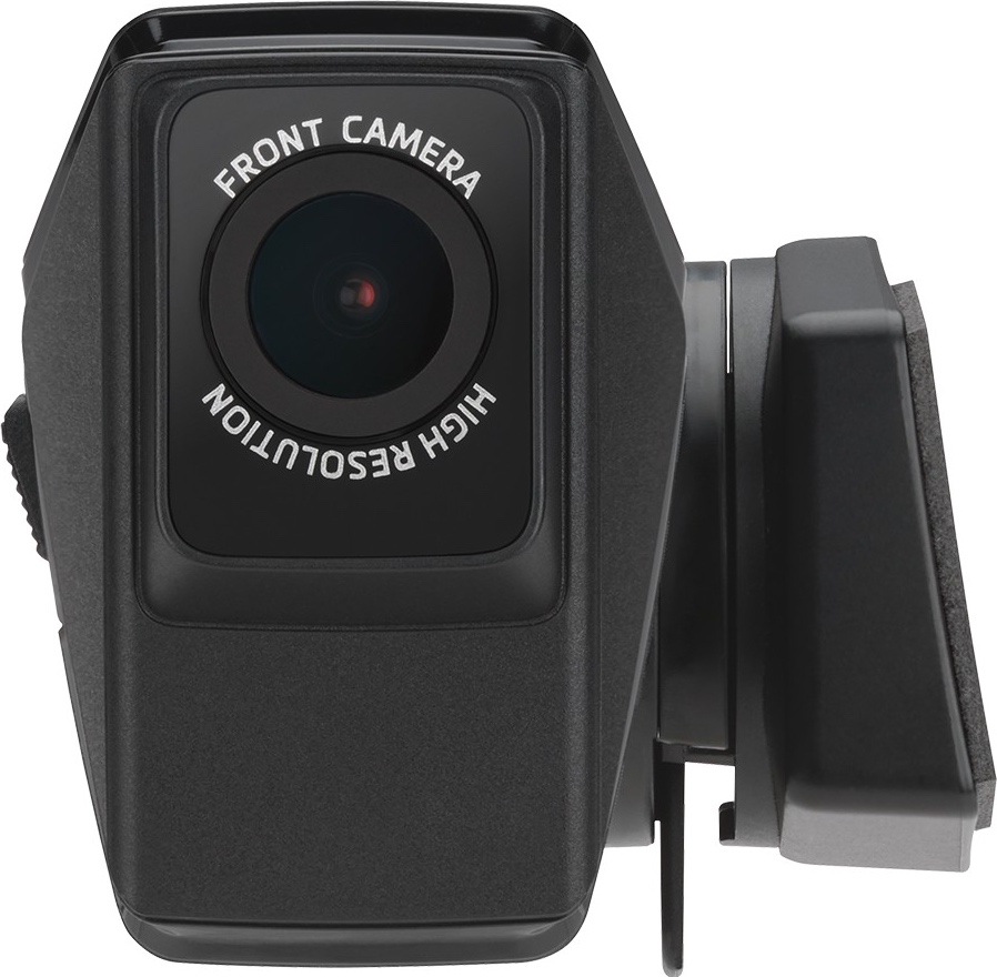 Motokamera Mio MiVue MP20 černá Přední pohled na objektiv motokamery Mio MiVue MP20, kolem kterého je označení „Front Camera High Resolution“. Na pravé straně se nachází polohovatelný držák s lepicí plochou pro připevnění kamery k přilbě.
