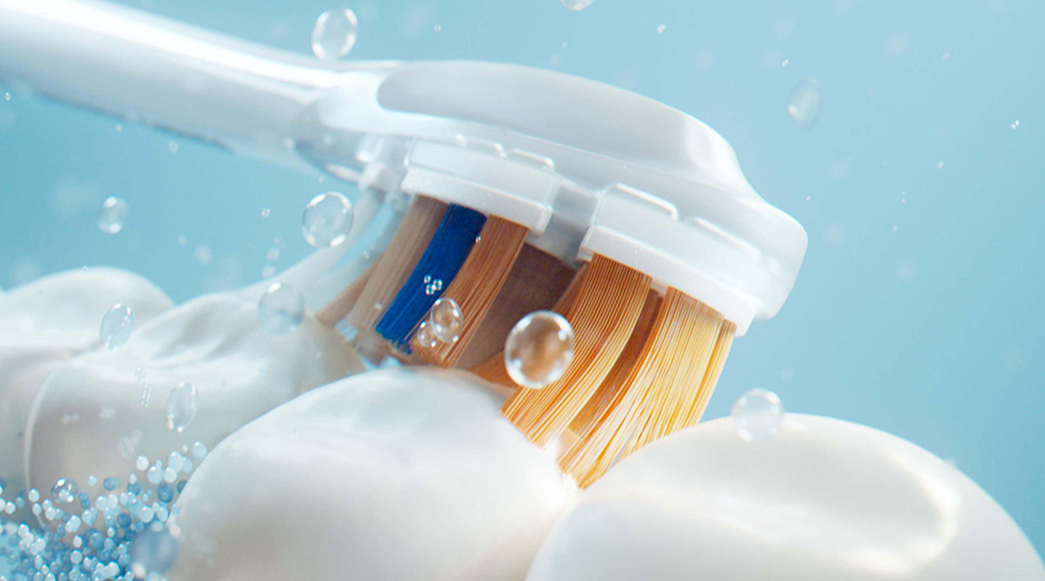 Zubní kartáček Philips Sonicare 9000 DiamondClean HX9911/23 bílý
