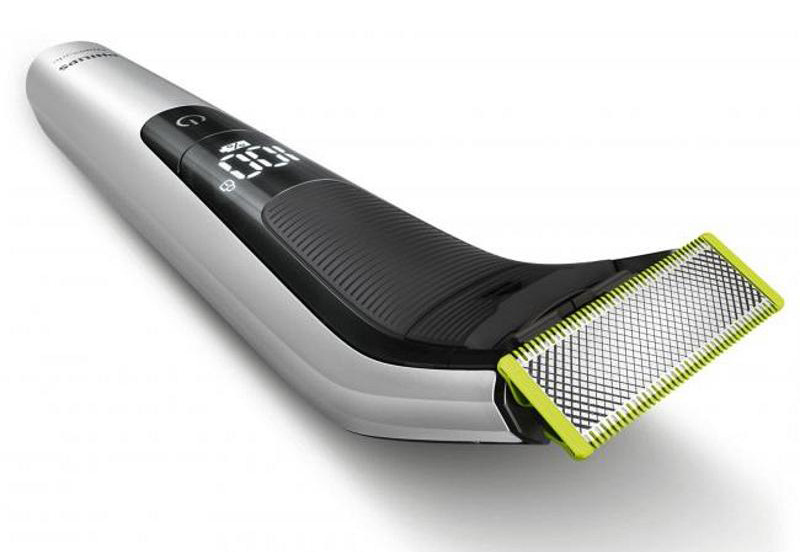 Zastřihovač vousů Philips OneBlade QP6520/20 stříbrný