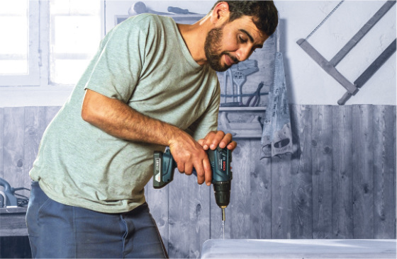 Aku vrtačka Bosch Professional GSB180-LI+2x2.0+case 0.601.9F8.307 (s baterií) Aku vrtačka Bosch Professional GSB180-LI+2x2.0+case 0.601.9F8.307 (s baterií)