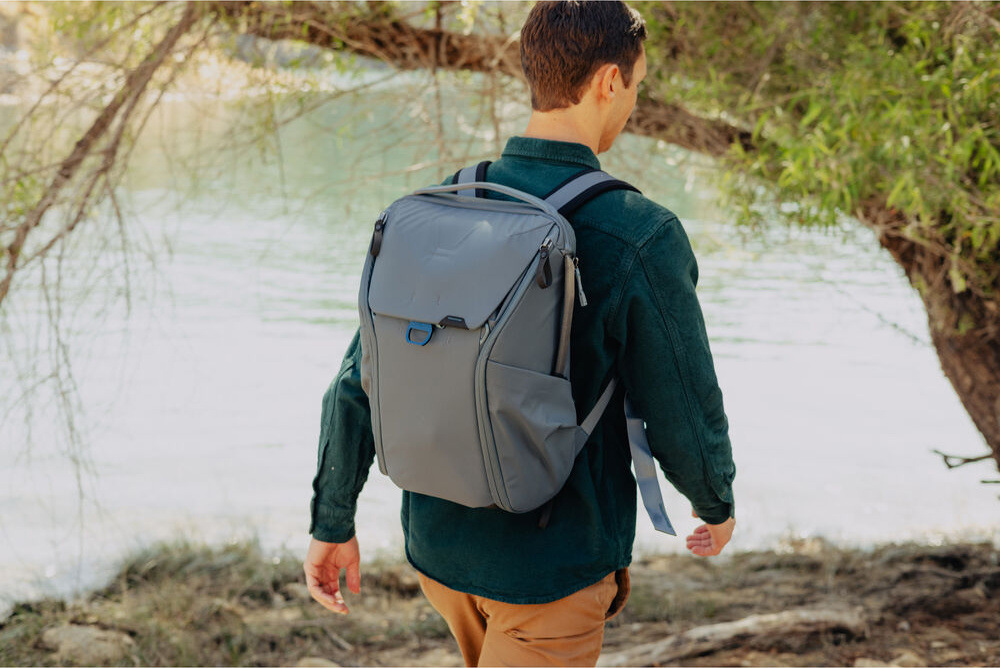 Batoh Peak Design Everyday Backpack 20L (v2) modrý Batoh Peak Design Everyday Backpack 20L (v2) modrý