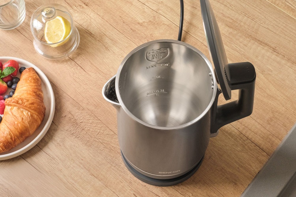 Rychlovarná konvice Sencor SWK 0800GY, 1,7 l nerez Kvalitní materiál pro dlouhou životnost