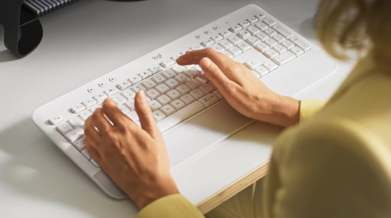 Klávesnice Logitech Signature K650, CZ/SK šedá Klávesnice Logitech Signature K650, CZ/SK šedá