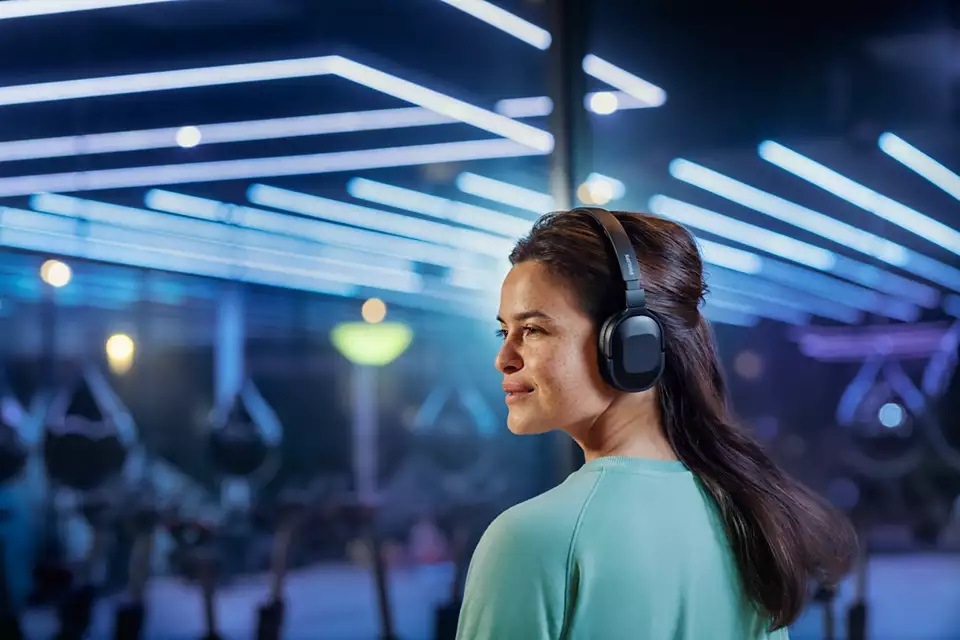 Sluchátka Philips TAH6506BK černá