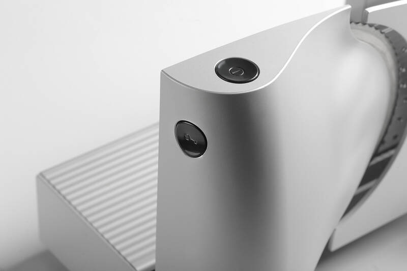 Kráječ Gorenje R607A šedý Kráječ Gorenje R607A šedý