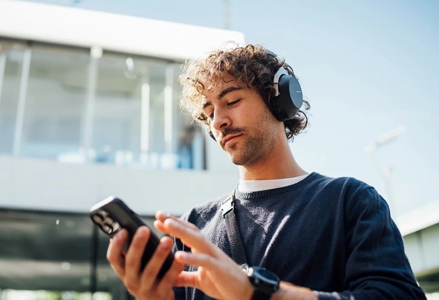 Beyerdynamic AVENTHO 300, černá