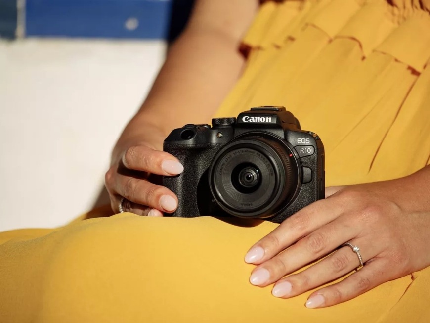 Digitální fotoaparát Canon EOS R10, tělo černý Canon EOS R10, černá