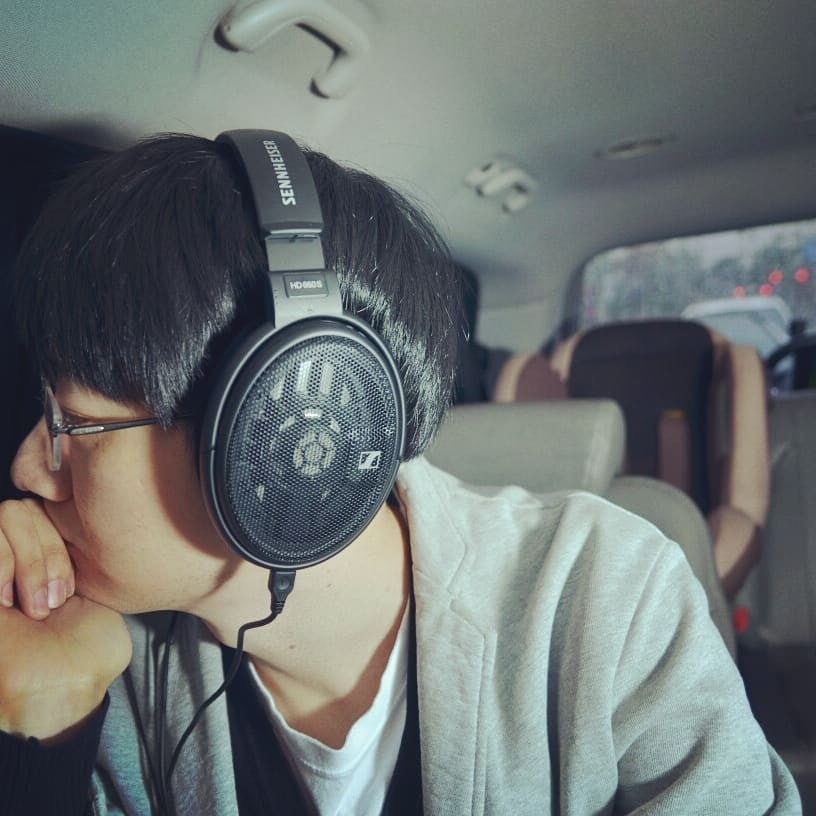 Sluchátka Sennheiser HD 660S černá