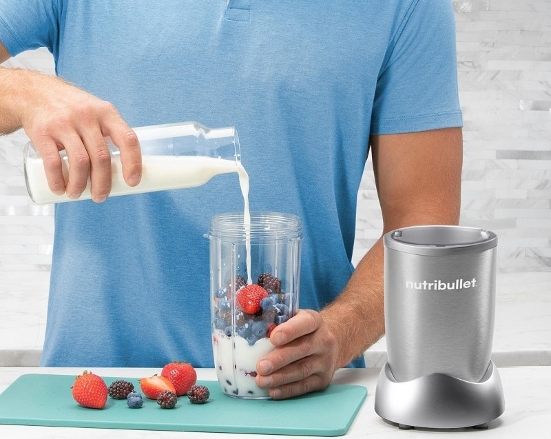 Stolní mixér Nutribullet 900 NB907S
