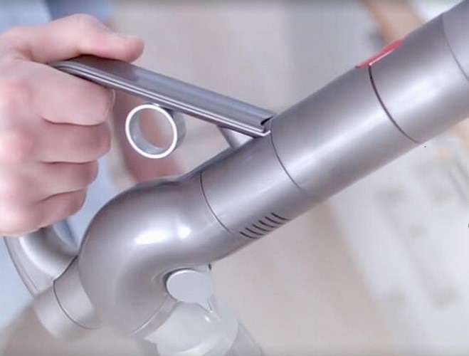 Podlahový vysavač Dyson Cinetic Big Ball Absolute 2 stříbrný