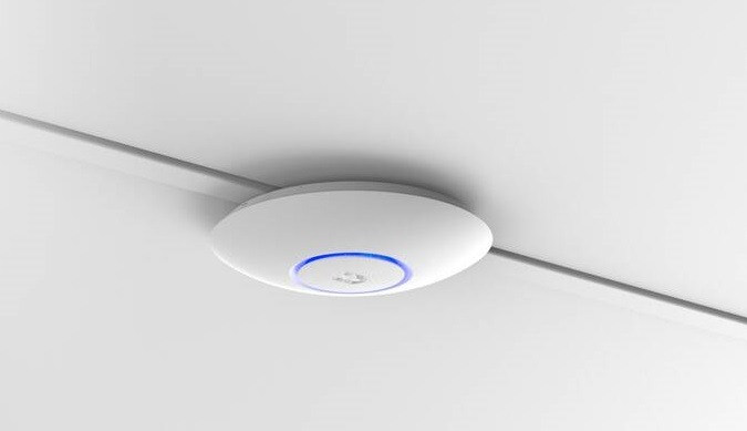 Přístupový bod (AP) Ubiquiti Unifi Enterprise AP AC Lite bílý Přístupový bod (AP) Ubiquiti Unifi Enterprise AP AC Lite bílý