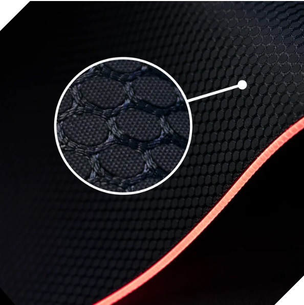 Podložka pod myš HyperX Pulsefire Mat RGB - XL (90 x 42 cm) černá Podložka pod myš HyperX Pulsefire Mat RGB - XL (90 x 42 cm) černá