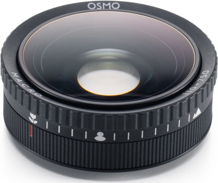 Objektiv DJI Osmo Action 6 Macro Lens černý Detail objektivu DJI Osmo Action 6 Macro Lens s intuitivním ostřicím kroužkem
